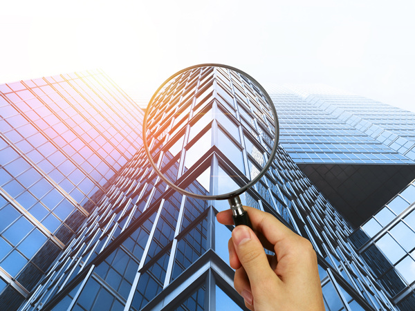 管理者應該如何監督流程的執行？