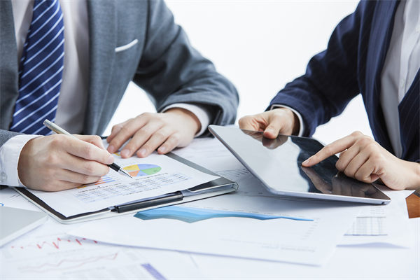 有成效的工作與有成就的員工 有成效的工作與有成就的員工