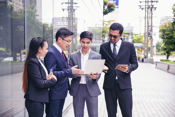人力資源的多元化與包容性:推動(dòng)企業(yè)創(chuàng)新 人力資源的多元化與包容性:推動(dòng)企業(yè)創(chuàng)新