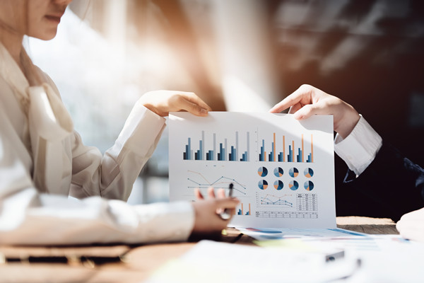 調整年度經營計劃:靈活應對市場變化 調整年度經營計劃:靈活應對市場變化