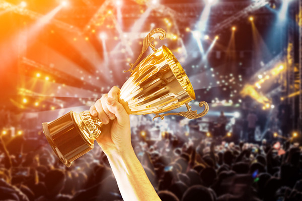 績效改進與獎勵機制:推動員工潛能的策略與實踐 績效改進與獎勵機制:推動員工潛能的策略與實踐