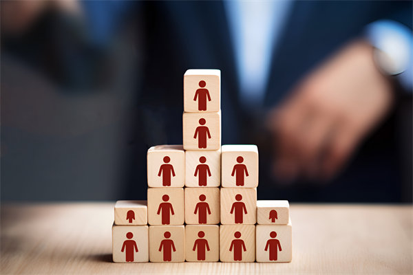 企業(yè)的發(fā)展戰(zhàn)略不僅僅是老板一個人的問題,還有誰? 企業(yè)的發(fā)展戰(zhàn)略不僅僅是老板一個人的問題,還有誰?