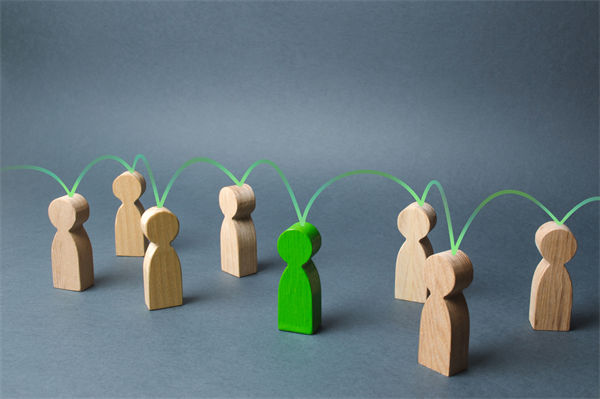 績效淪為形式主義，問題究竟出在制度還是執行？