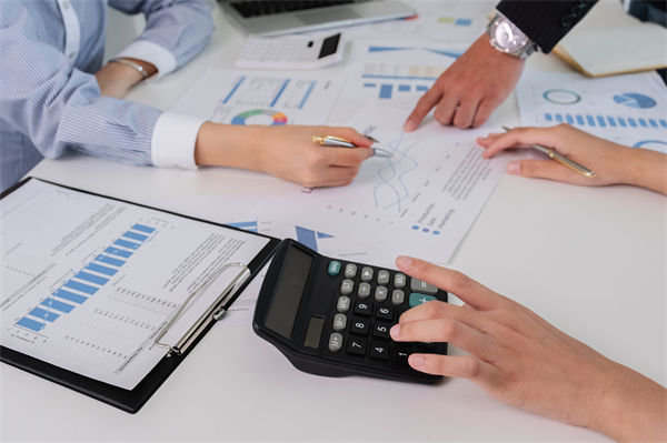 預(yù)算成紙上空談,怎樣讓數(shù)據(jù)真正驅(qū)動(dòng)決策落地? 預(yù)算成紙上空談,怎樣讓數(shù)據(jù)真正驅(qū)動(dòng)決策落地?