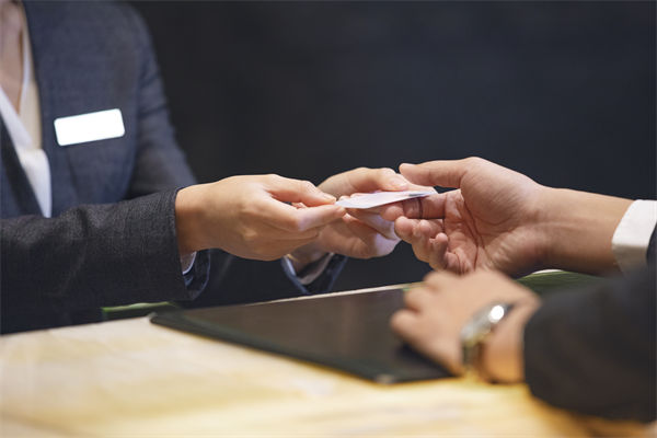 三亞7199元一晚的酒店蟲子成群,精益生產(chǎn)怎么看? 三亞7199元一晚的酒店蟲子成群,精益生產(chǎn)怎么看?