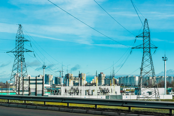 電氣行業(yè)年度經(jīng)營計劃咨詢公司哪家好，高低壓設備產(chǎn)能怎優(yōu)化？